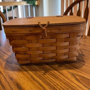 1992 Longaberger Purse with leather hinges and closure.